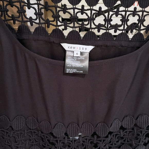 Super Cute KEW 159 black cut-out lace shift dress SUMMER coverup AU brand size 6 - Picture 3 of 10